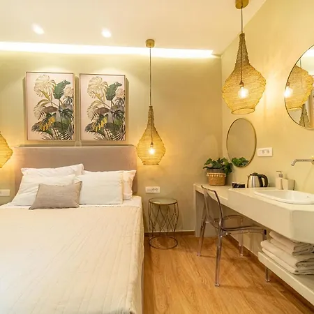 Aparthotel Antonia 2*