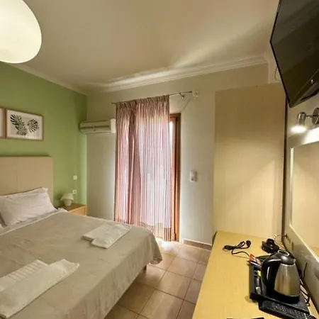 Aparthotel Antonia 2*