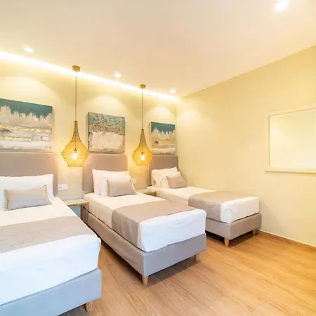 Aparthotel Antonia Fira (Santorini)