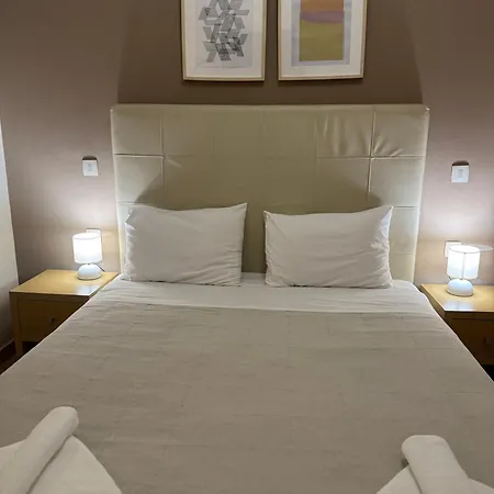 Antonia Aparthotel 2*